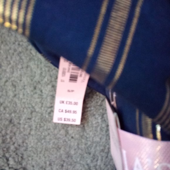 Victorias Secret slippers NWT sz. small navy and gold lurex - Picture 3 of 5